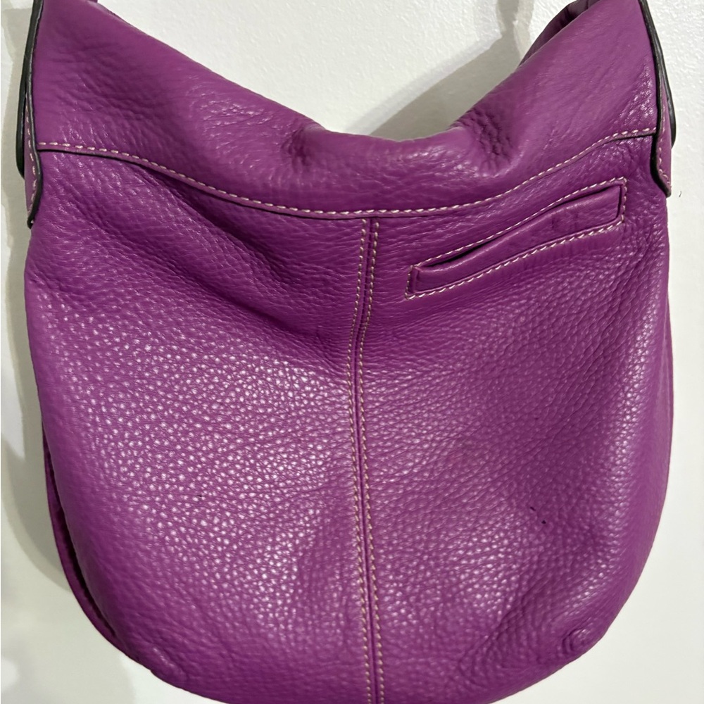 B Makowsky Crossbody Leather Handbag Purple - Picture 5 of 7